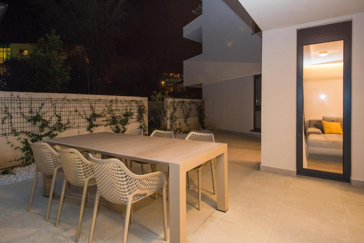 Downtown Oasis Apartment Дубровник Екстериор снимка
